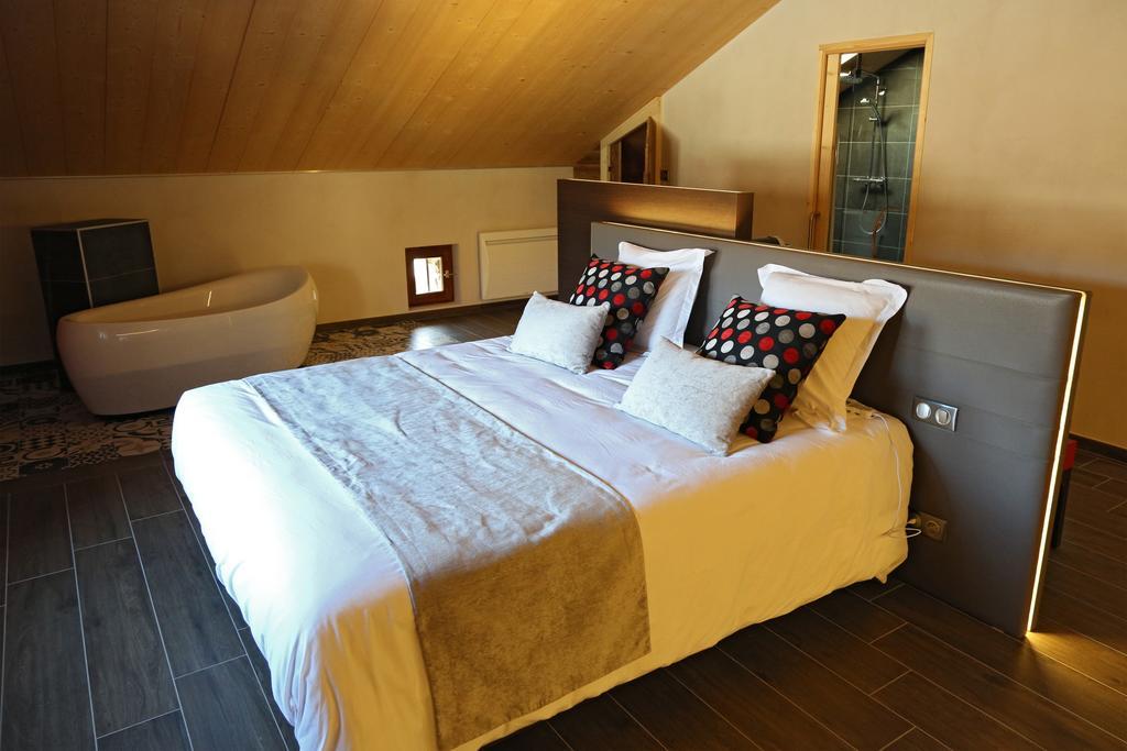 Le Vieux Logis Hotel Yvoire Ngoại thất bức ảnh