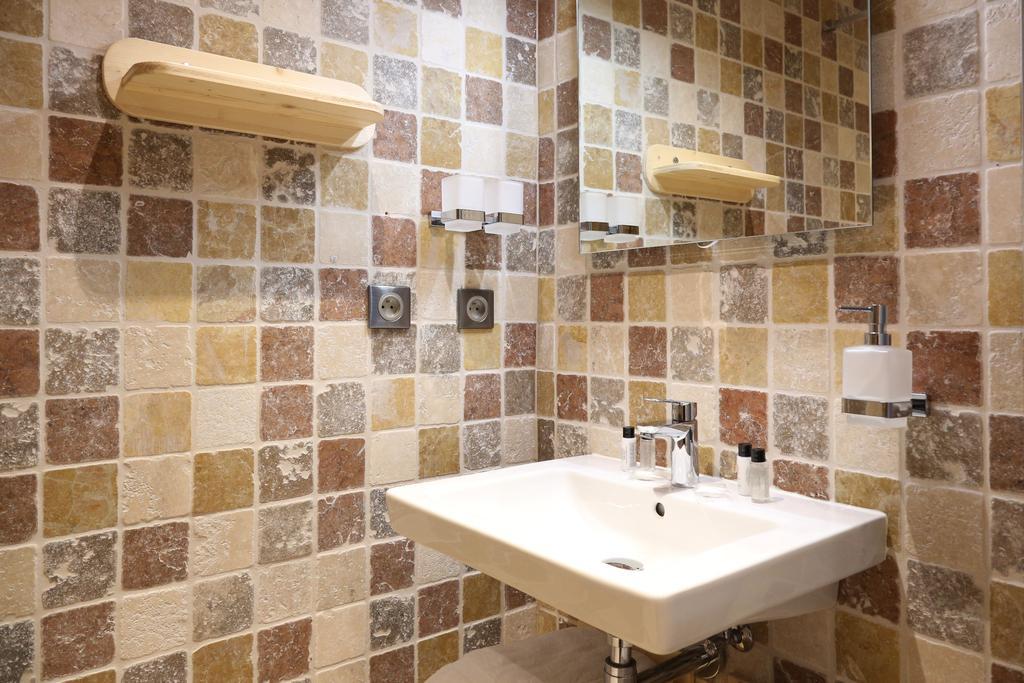Le Vieux Logis Hotel Yvoire Ngoại thất bức ảnh